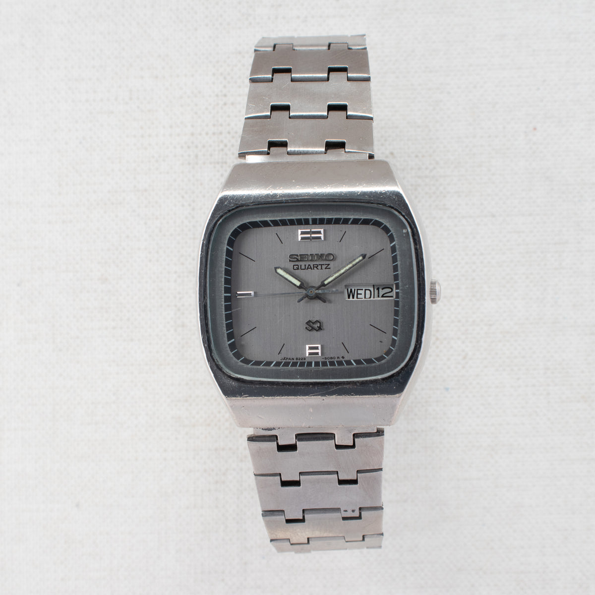 Vintage Seiko SQ 8223-5080 Quartz Silver Dial Day Date Wristwatch