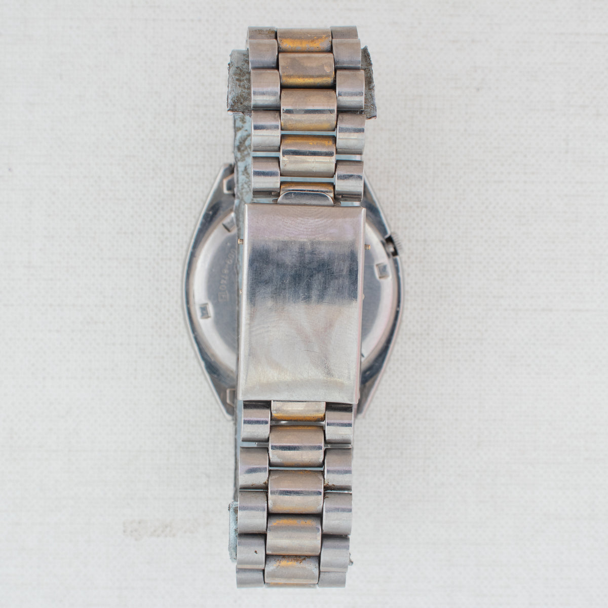 Vintage Seiko 5 7009-8740 Automatic 17J Silver Dial Day Date Wristwatch