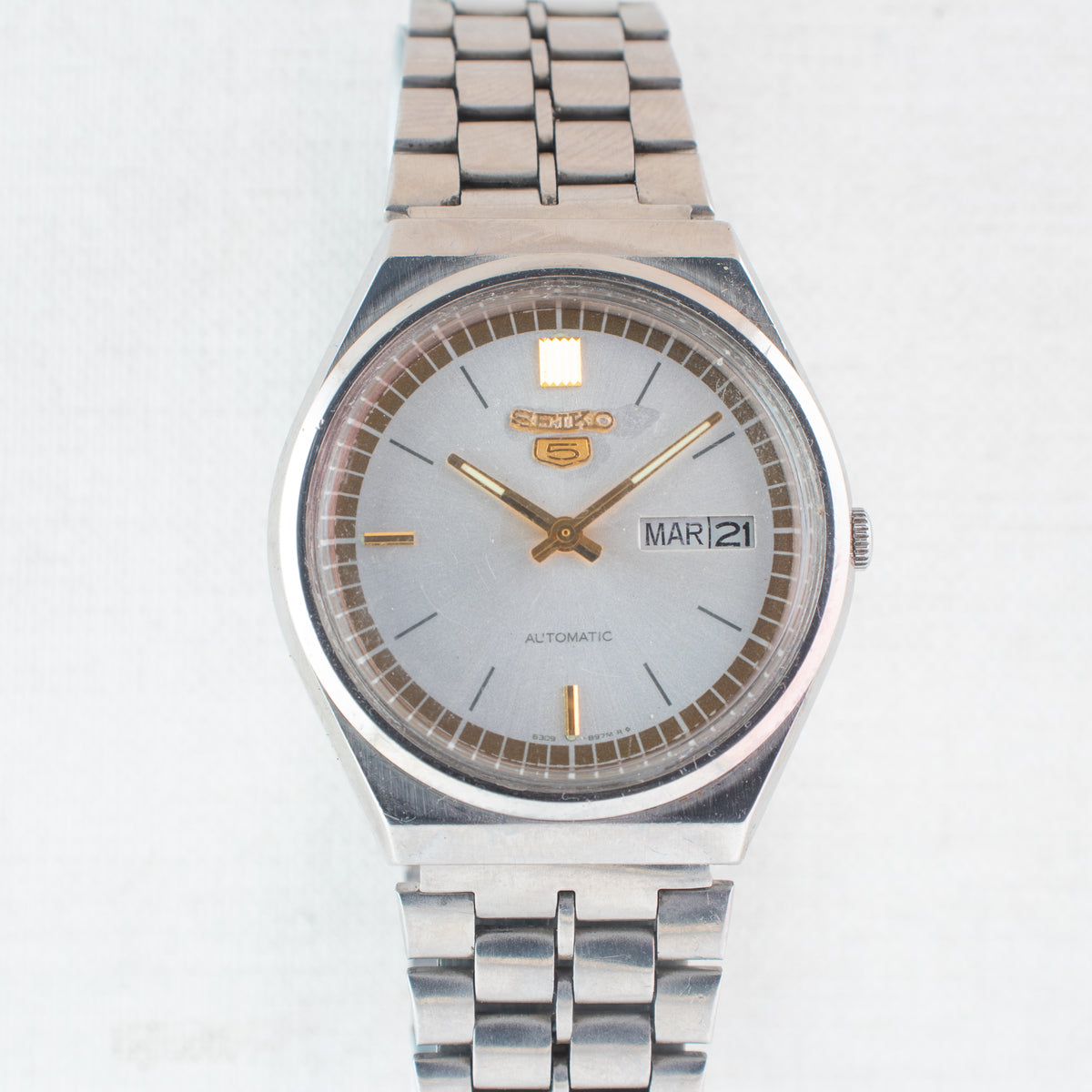 Vintage Seiko 5 6309-8960 Automatic 17J White Dial Day Date Wristwatch
