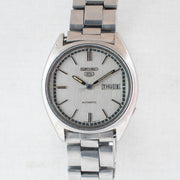 Vintage Seiko 5 6309-5600 Automatic 17J Silver Dial Day Date Wristwatch