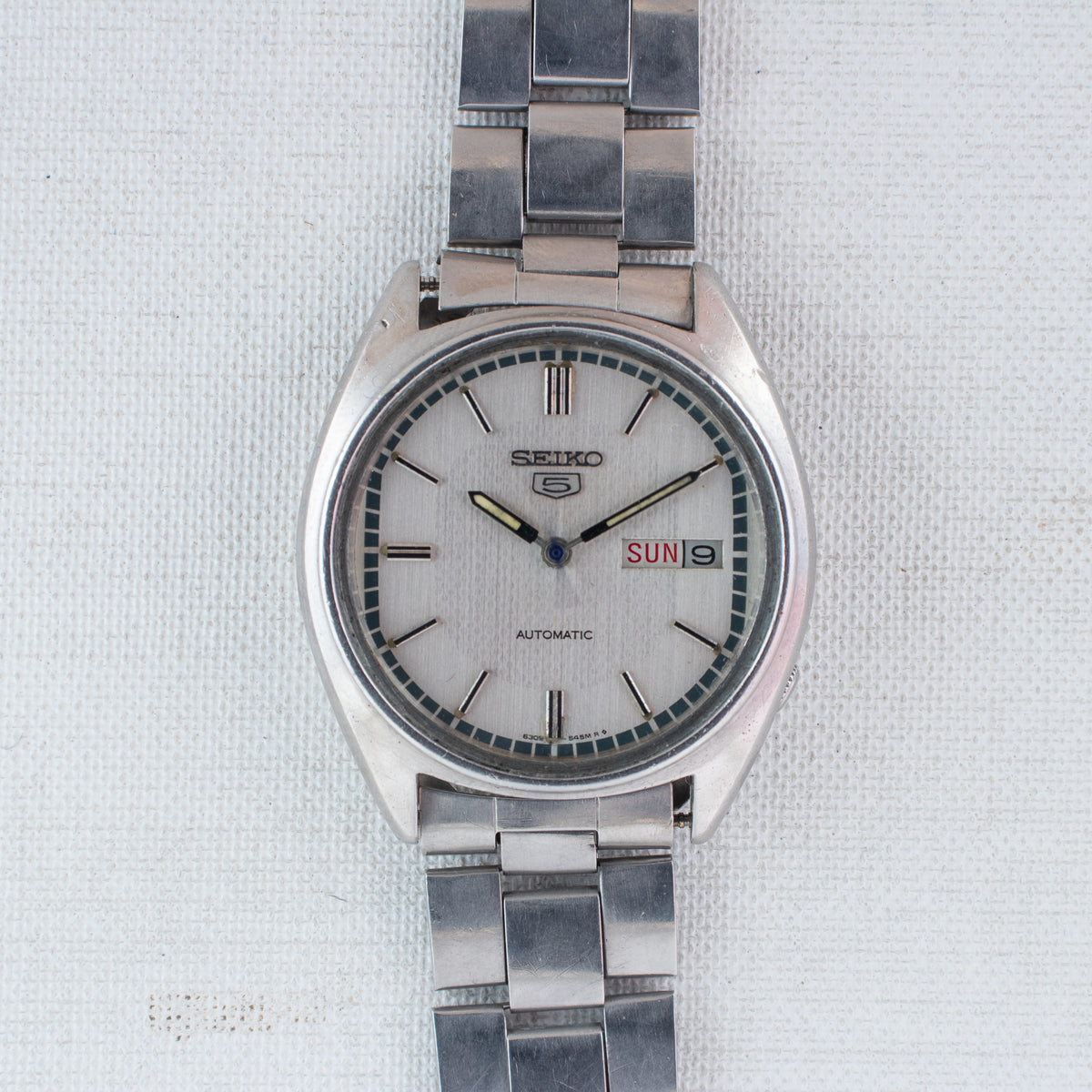 Vintage Seiko 5 6309-5600 Automatic 17J Silver Dial Day Date Wristwatch
