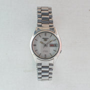Vintage Seiko 5 7019-8180 Automatic 21J White Dial Day Date Wristwatch