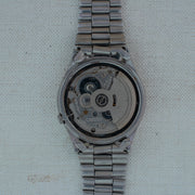 Vintage Seiko 5 7009-3100 Automatic 17J Silver Dial Day Date Wristwatch