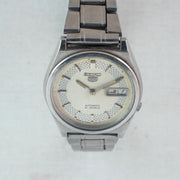 Vintage Seiko 5 7S26-6000 Automatic 21J White Dial Day Date Wristwatch