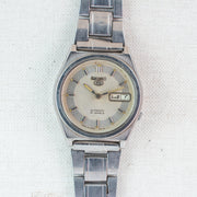 Vintage Seiko 5 7S26-6000 Automatic 21J White Dial Day Date Wristwatch