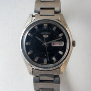 Vintage Seiko 5 6309-8880 Automatic 17J Black Dial Day Date Wristwatch