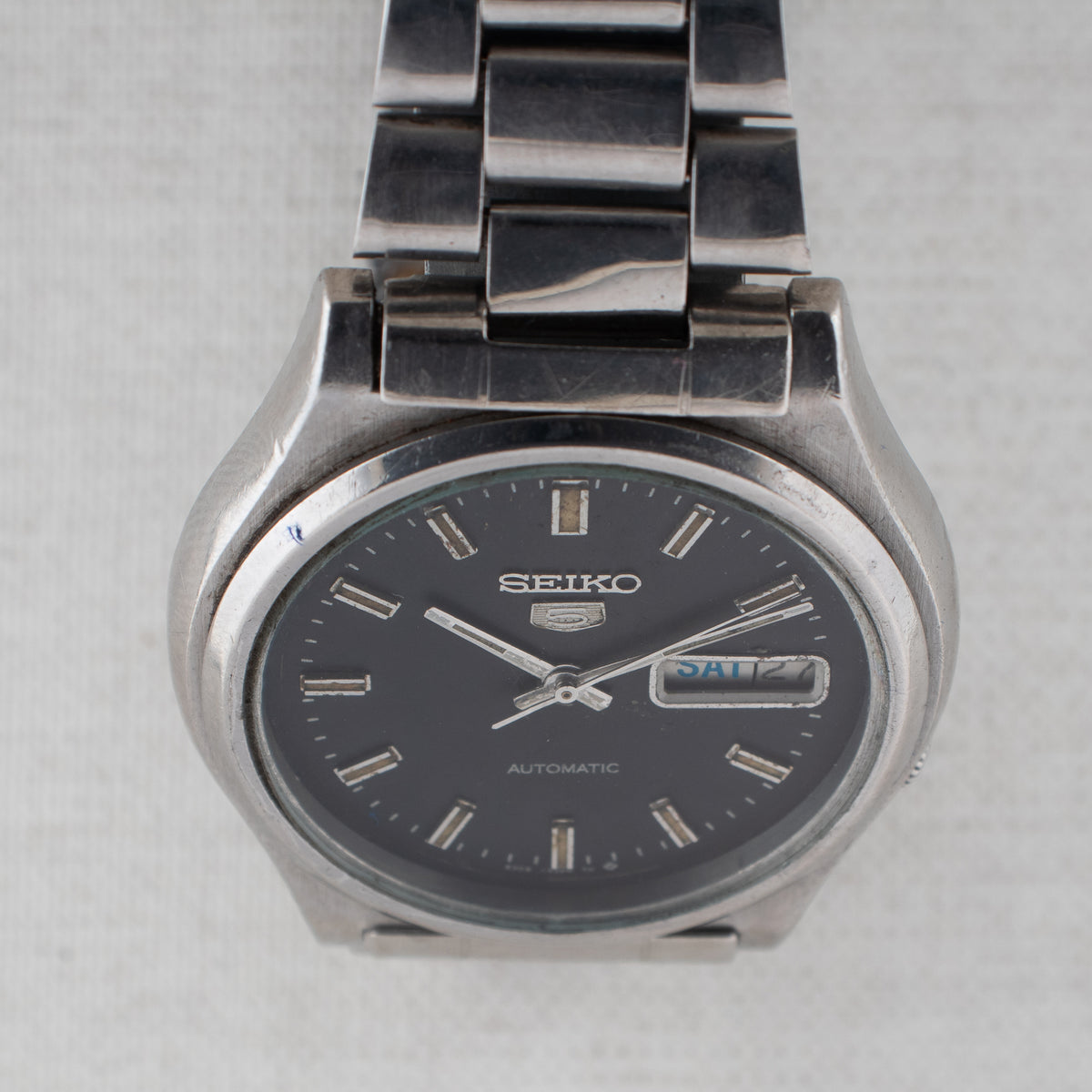 Vintage Seiko 5 6309-8230 Automatic 17J Black Dial Day Date Wristwatch