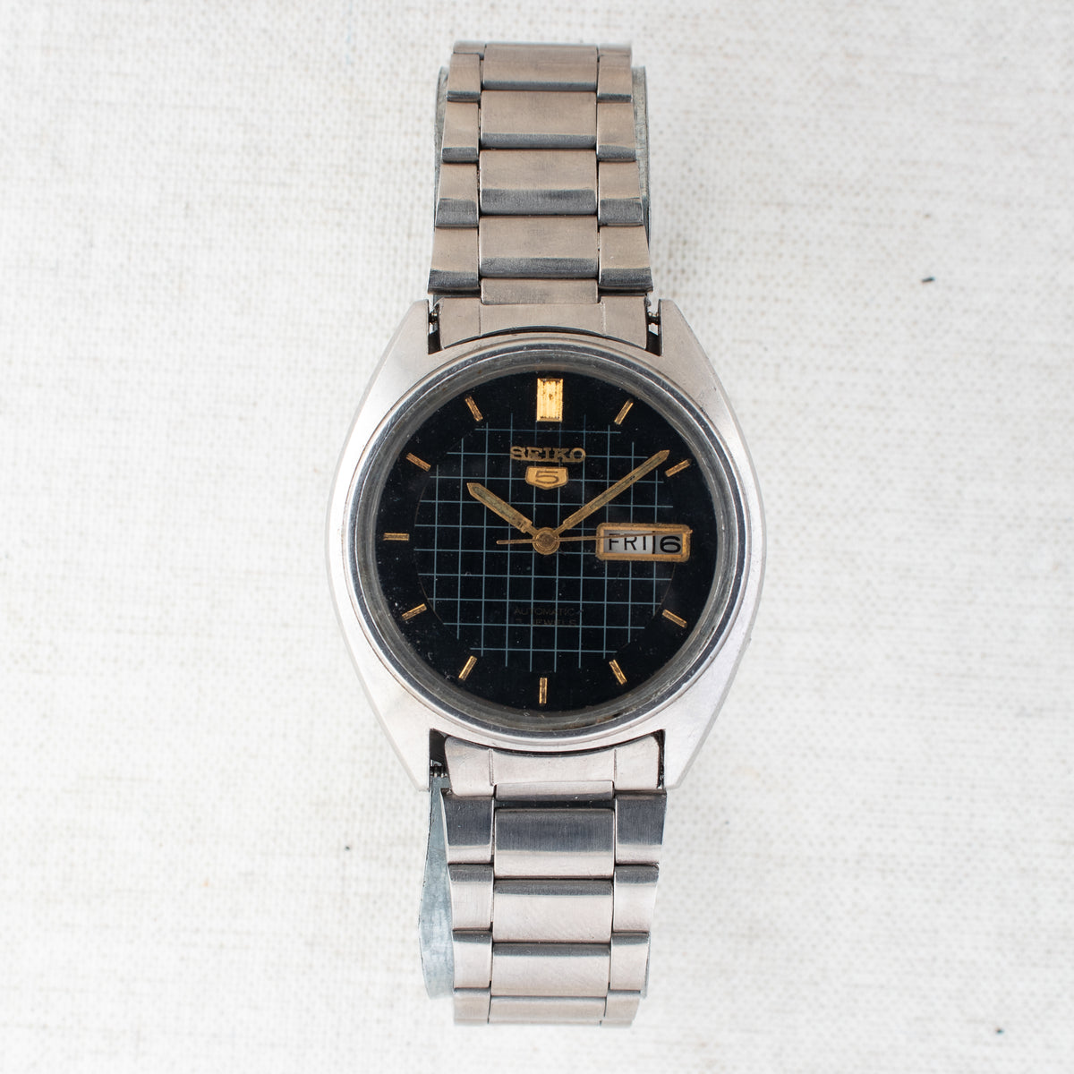 Vintage Seiko 5 6309-8230 Automatic 17J Black Dial Day Date Wristwatch