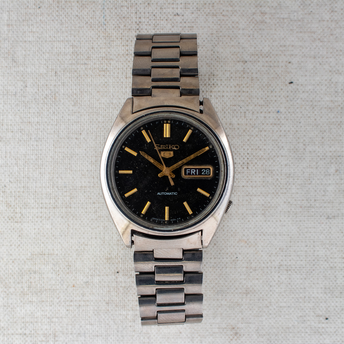 Vintage Seiko 5 6309-8230 Automatic 17J Black Dial Day Date Wristwatch
