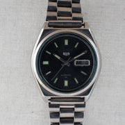 Vintage Seiko 5 7009-876J Automatic 17J Black Dial Day Date Wristwatch