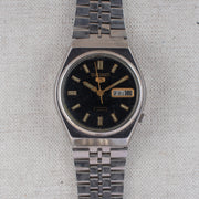 Vintage Seiko 5 6309-8820 Automatic 17J Black Dial Day Date Wristwatch