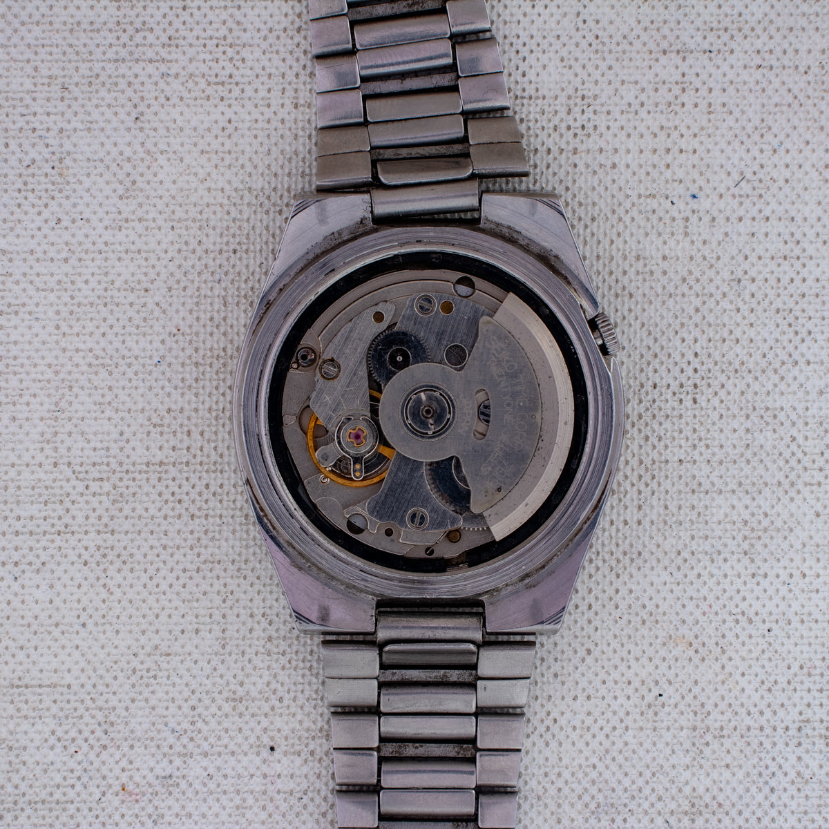 Vintage Seiko 5 7009-7031 Automatic 21J Black Dial Day Date Wristwatch