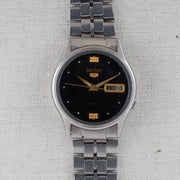 Vintage Seiko 5 7009-3100 Automatic 17J Black Dial Day Date Wristwatch