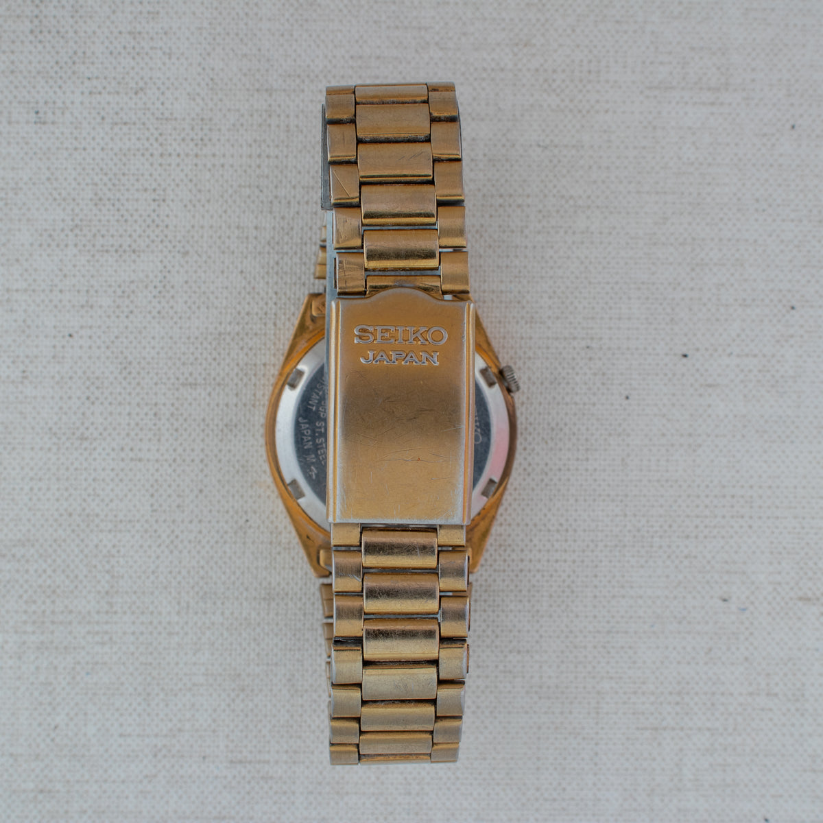 Vintage Seiko 5 7019-8180 Automatic 21J Gold Dial Day Date Wristwatch