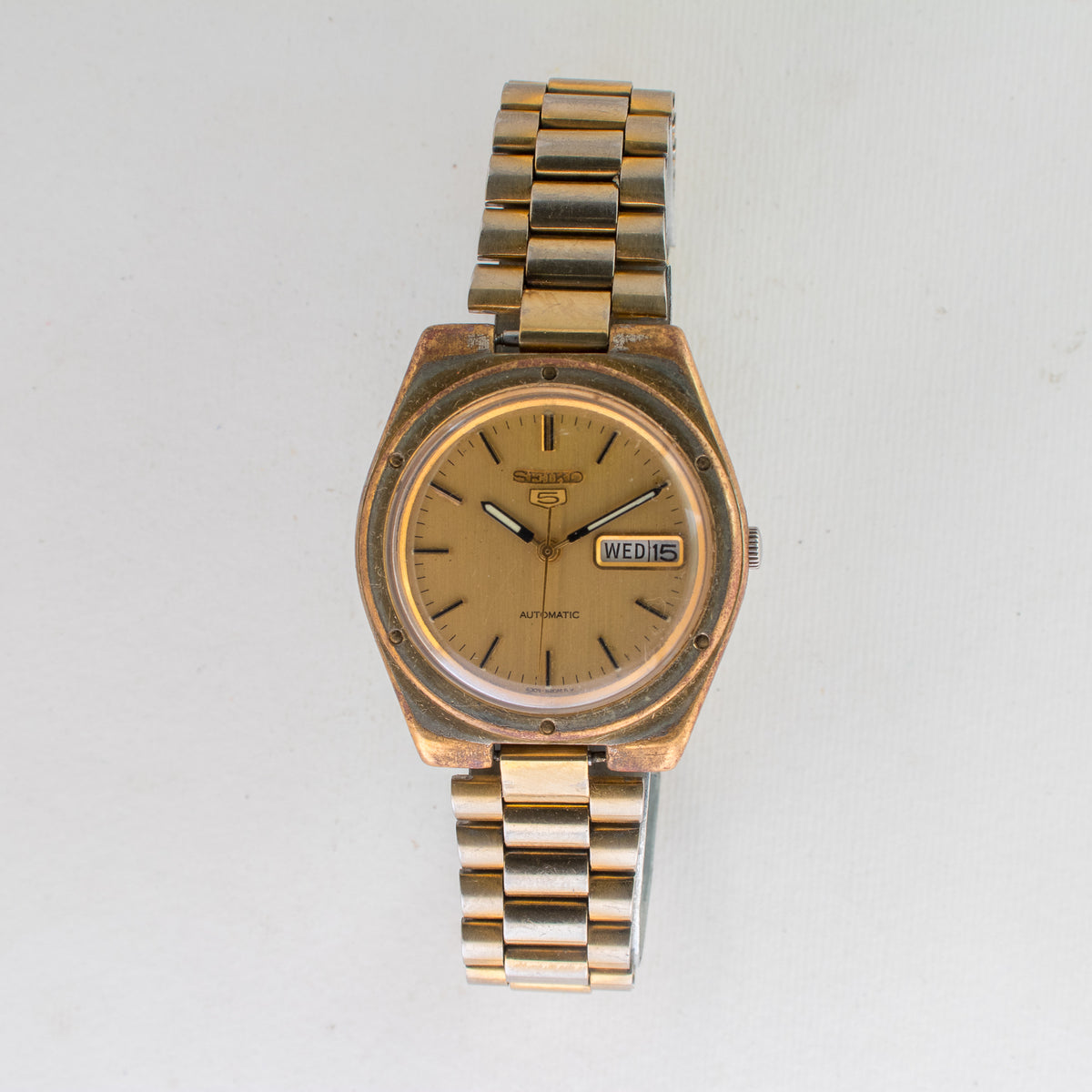 Vintage Seiko 5 6309-8150 Automatic 17J Gold Dial Day Date Wristwatch