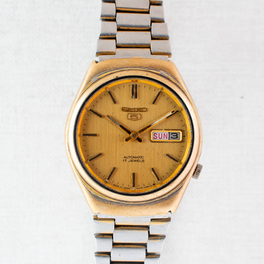 Vintage Seiko 5 6309-7330 Automatic 17J Gold Dial Day Date Wristwatch