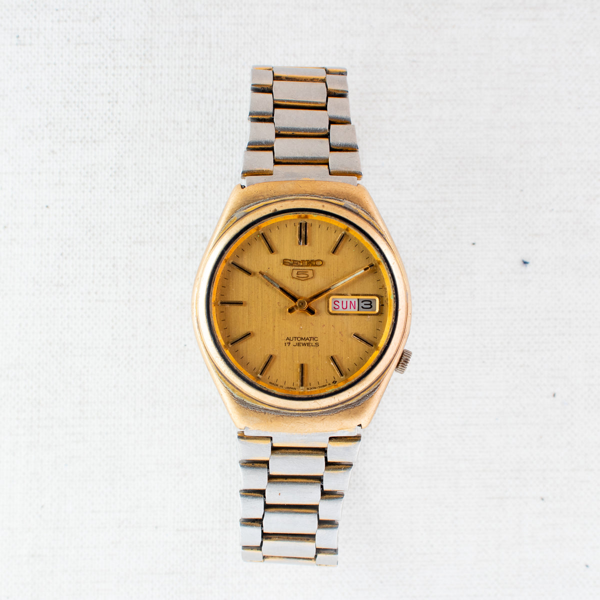 Vintage Seiko 5 6309-7330 Automatic 17J Gold Dial Day Date Wristwatch