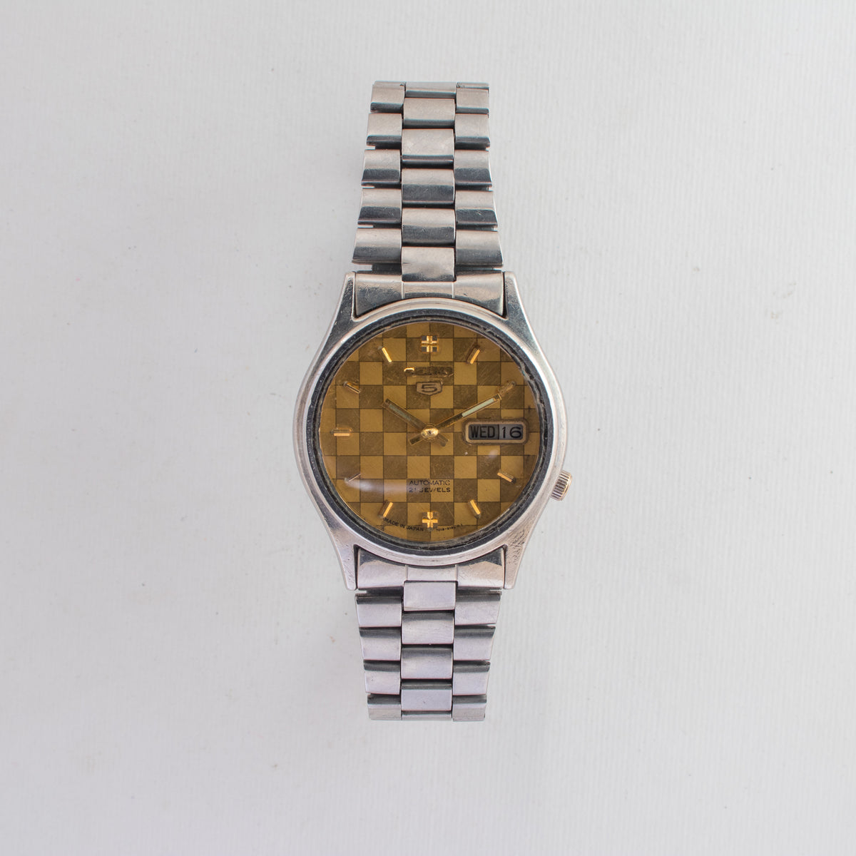 Vintage Seiko 5 7019-8180 Automatic 21J Gold Dial Day Date Wristwatch