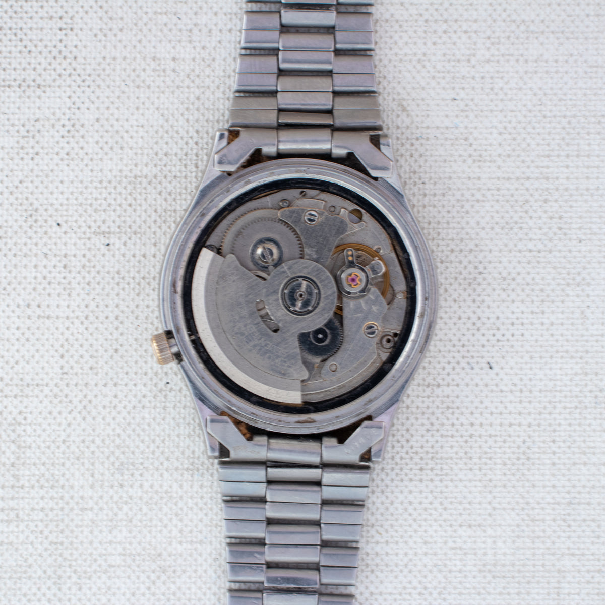 Vintage Seiko 5 7019-8180 Automatic 21J Gold Dial Day Date Wristwatch
