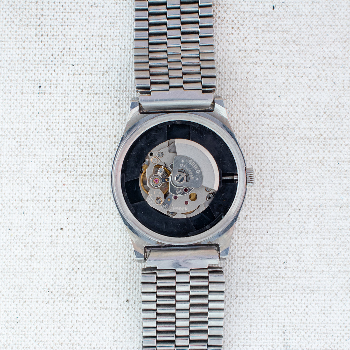 Vintage Seiko 5 4206-0591 Automatic 17J Black Dial Day Date Wristwatch
