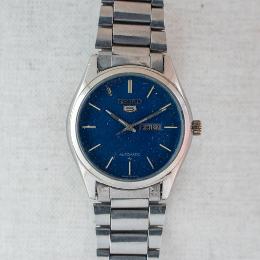 Vintage Seiko 5 4206-0250 Automatic 17J Blue Dial Day Date Wristwatch