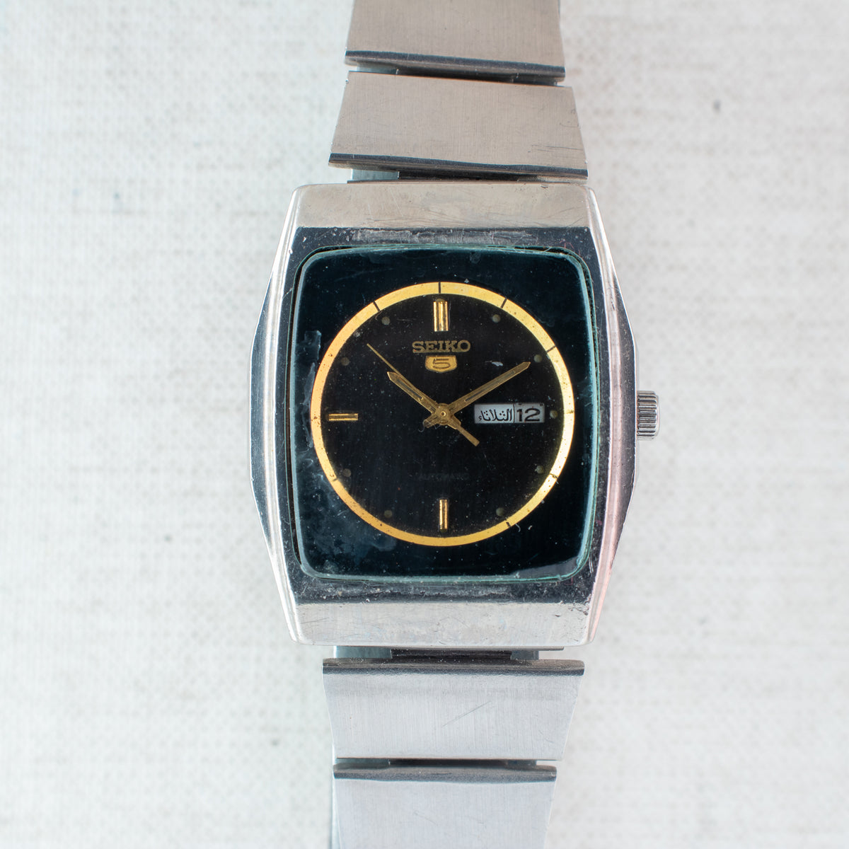 Vintage Seiko 5 2906-075A Automatic 17J Black Dial Day Date Wristwatch