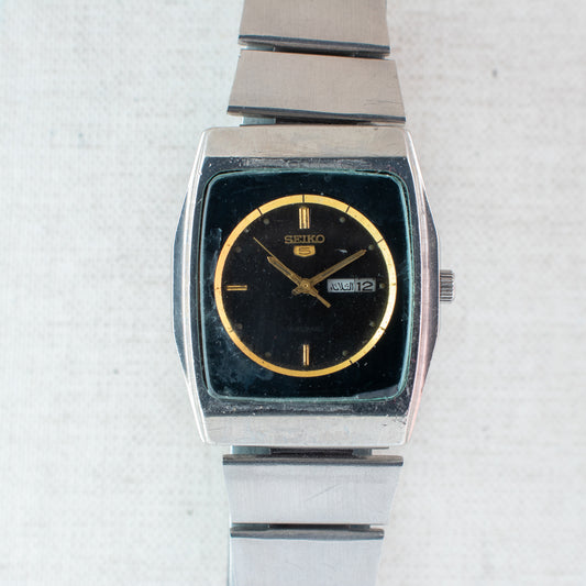 Vintage Seiko 5 2906-075A Automatic 17J Black Dial Day Date Wristwatch