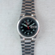 Vintage Seiko 5 4227-00C0 Automatic 21J Black Dial Day Date Wristwatch