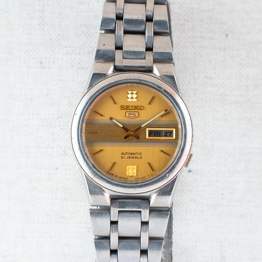 Vintage Seiko 5 4227-00C0 Automatic 21J Gold Dial Day Date Wristwatch
