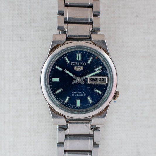 Vintage Seiko 5 4227-00C0 Automatic 21J Blue Dial Day Date Wristwatch