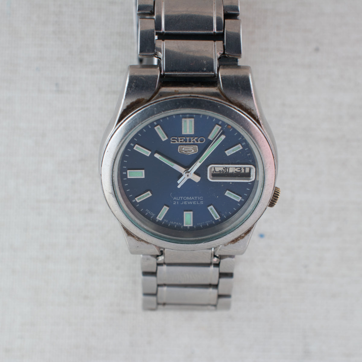 Vintage Seiko 5 4227-00C0 Automatic 21J Blue Dial Day Date Wristwatch