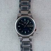 Vintage Seiko 5 4227-00C0 Automatic 21J Blue Dial Day Date Wristwatch