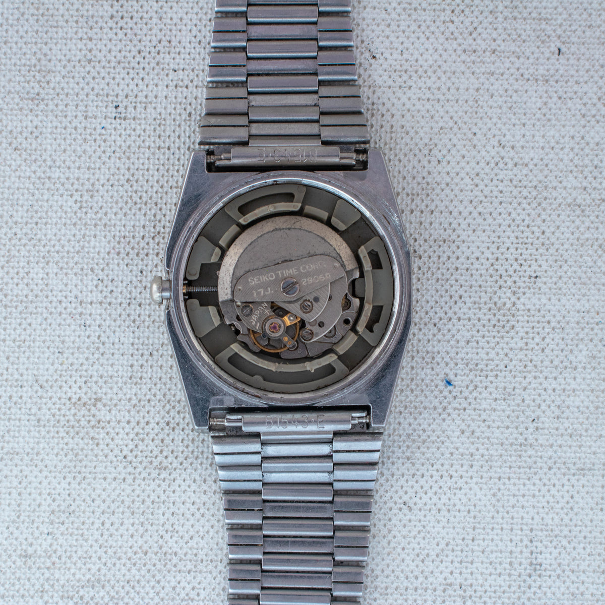 Vintage Seiko 5 2906-075A Automatic 17J Black Dial Day Date Wristwatch