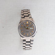 Vintage Seiko 5 7S26-8210 Automatic 21J Grey Dial Day Date Wristwatch