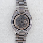 Vintage Seiko 5 7S26-8210 Automatic 21J Grey Dial Day Date Wristwatch