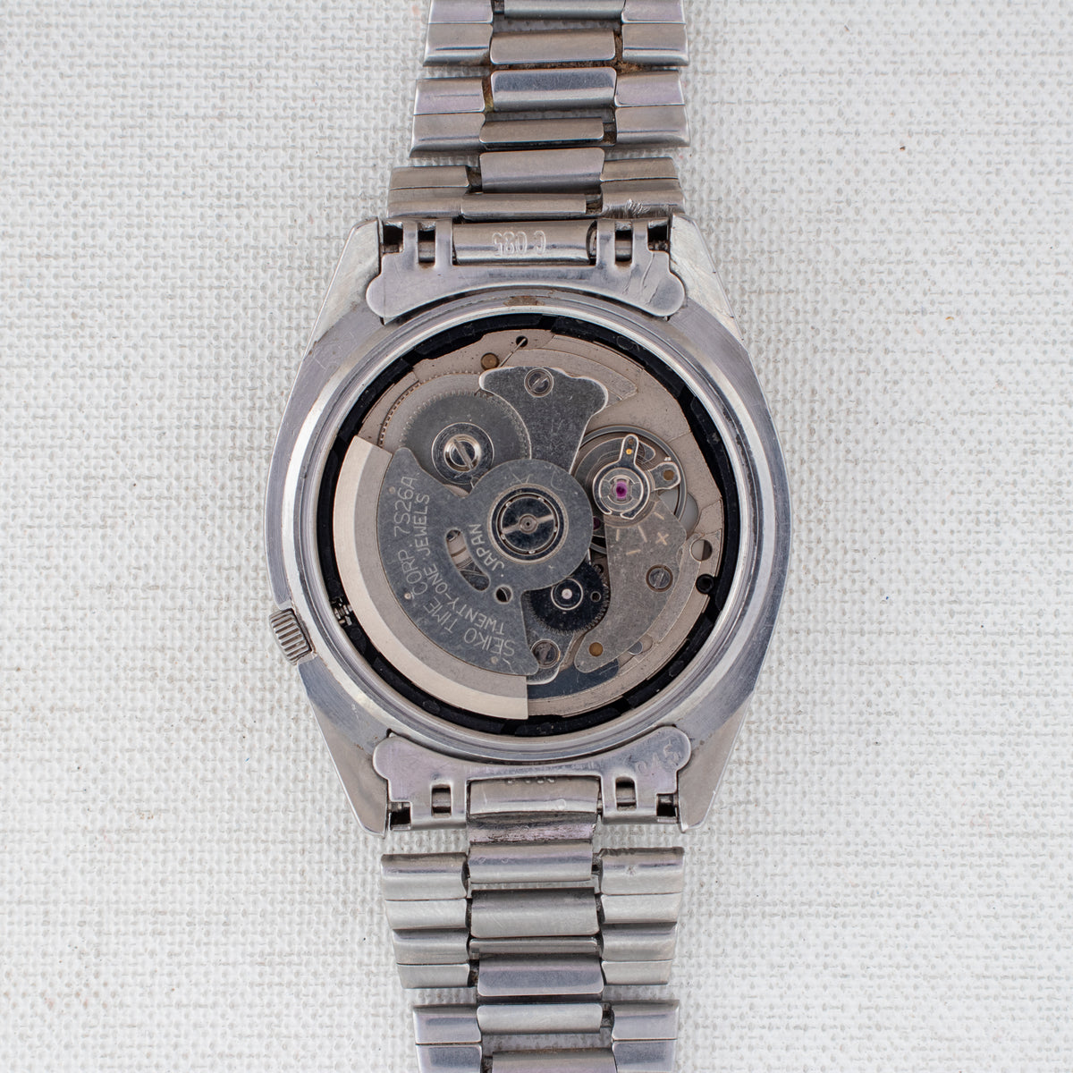 Vintage Seiko 5 7S26-8210 Automatic 21J Grey Dial Day Date Wristwatch