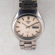 Vintage Seiko 5 7009-8600 Automatic 17J Grey Dial Day Date Wristwatch