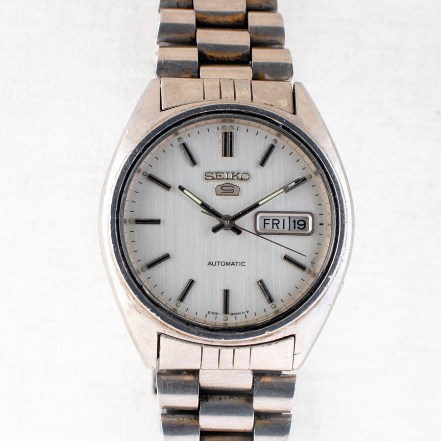 Vintage Seiko 5 6309-8840 Automatic 17J White Dial Day Date Wristwatch