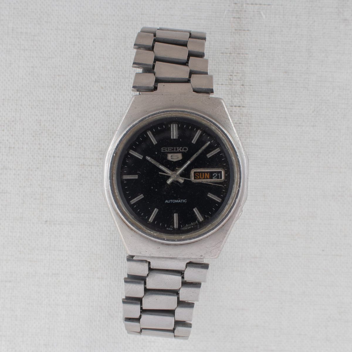 Vintage Seiko 5 6309-7160 Automatic 17J Black Dial Day Date Wristwatch
