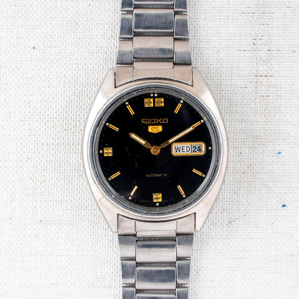 Vintage Seiko 5 6309-8840 Automatic 17J Black Dial Day Date Wristwatch