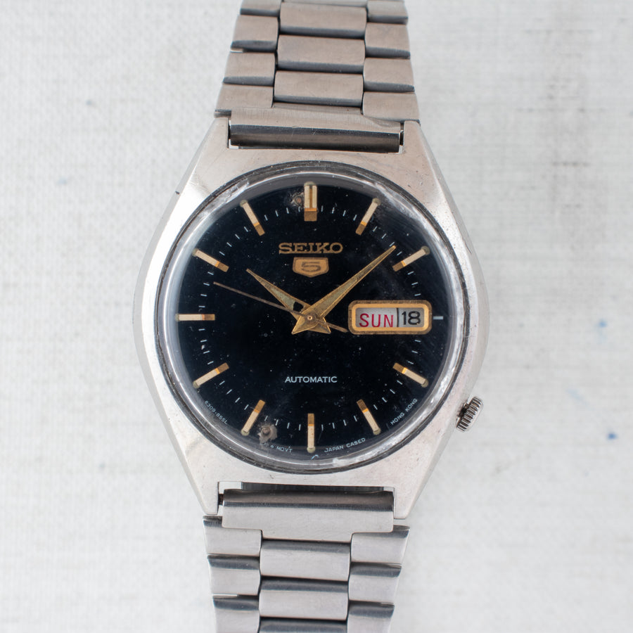 Vintage Seiko 5 6309-8670 Automatic 17J Black Dial Day Date Wristwatch