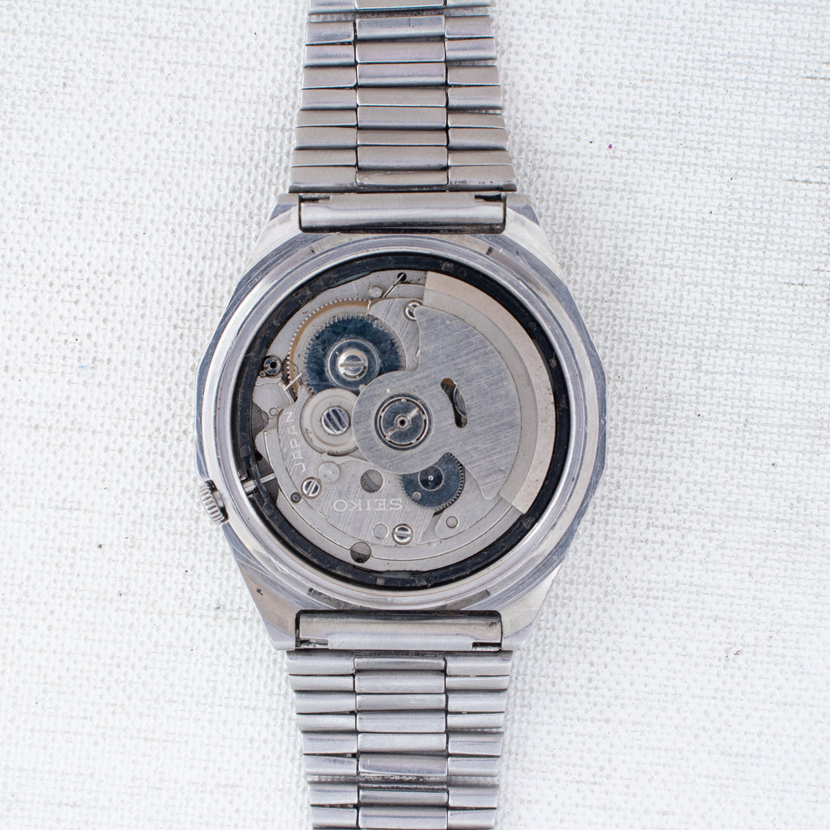 Vintage Seiko 5 7009-8830 Automatic 17J Black Dial Day Date Wristwatch