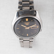 Vintage Seiko 5 7009-4040 Automatic 17J Black Dial Day Date Wristwatch