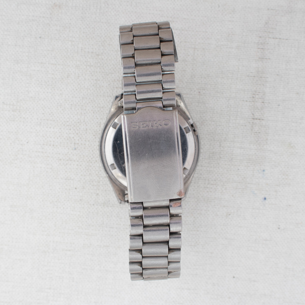 Vintage Seiko 5 7009-4040 Automatic 17J Black Dial Day Date Wristwatch