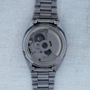 Vintage Seiko 5 7009-3040 Automatic 17J Black Dial Day Date Wristwatch