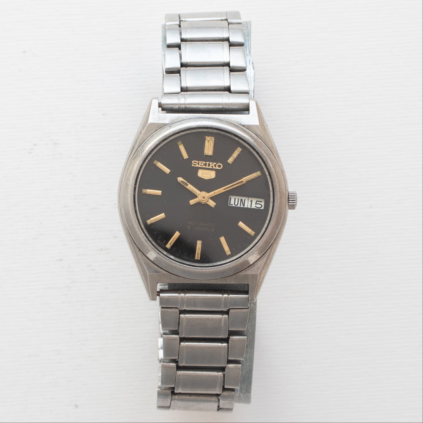 Authentic Vintage Seiko 5 Automatic Watch 7S26-0070 Black Dial Gold Accents Rare