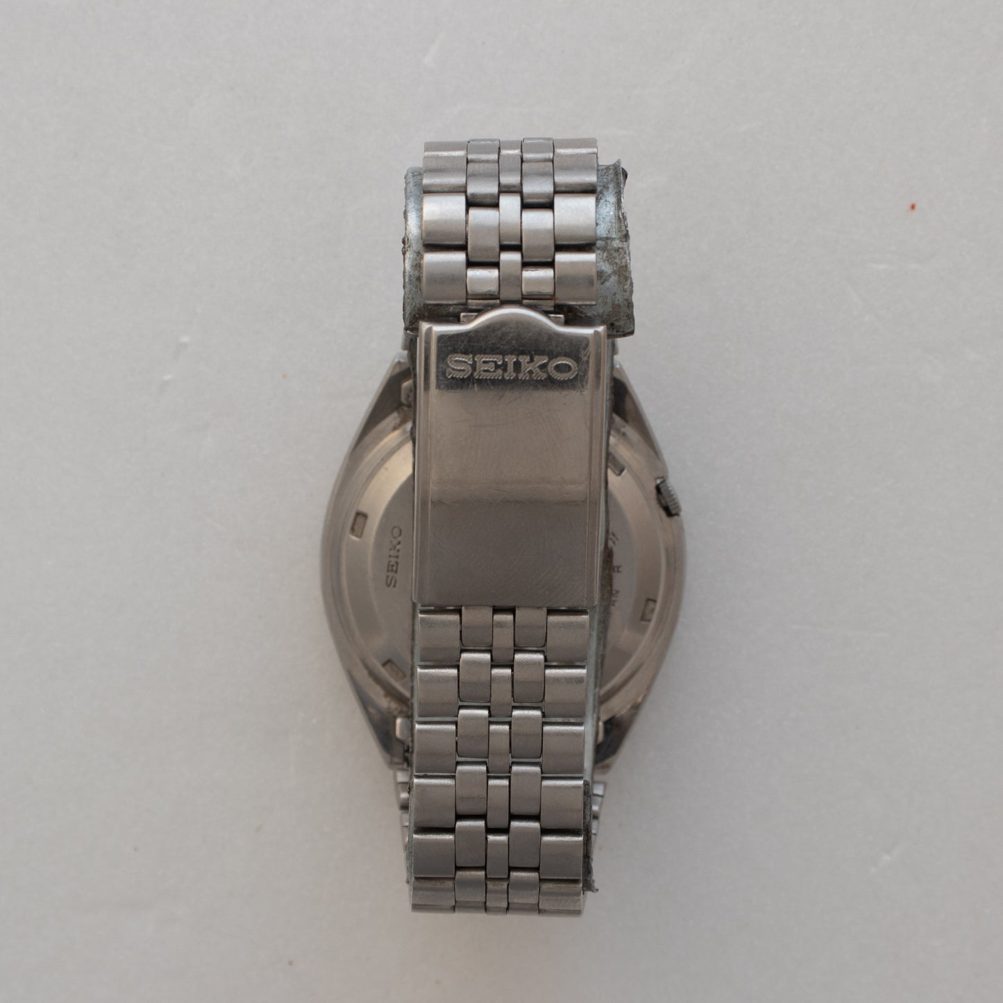 Vintage Seiko 5 Automatic 7009-3181 Rare Arabic Hindu Numerals White Dial Watch