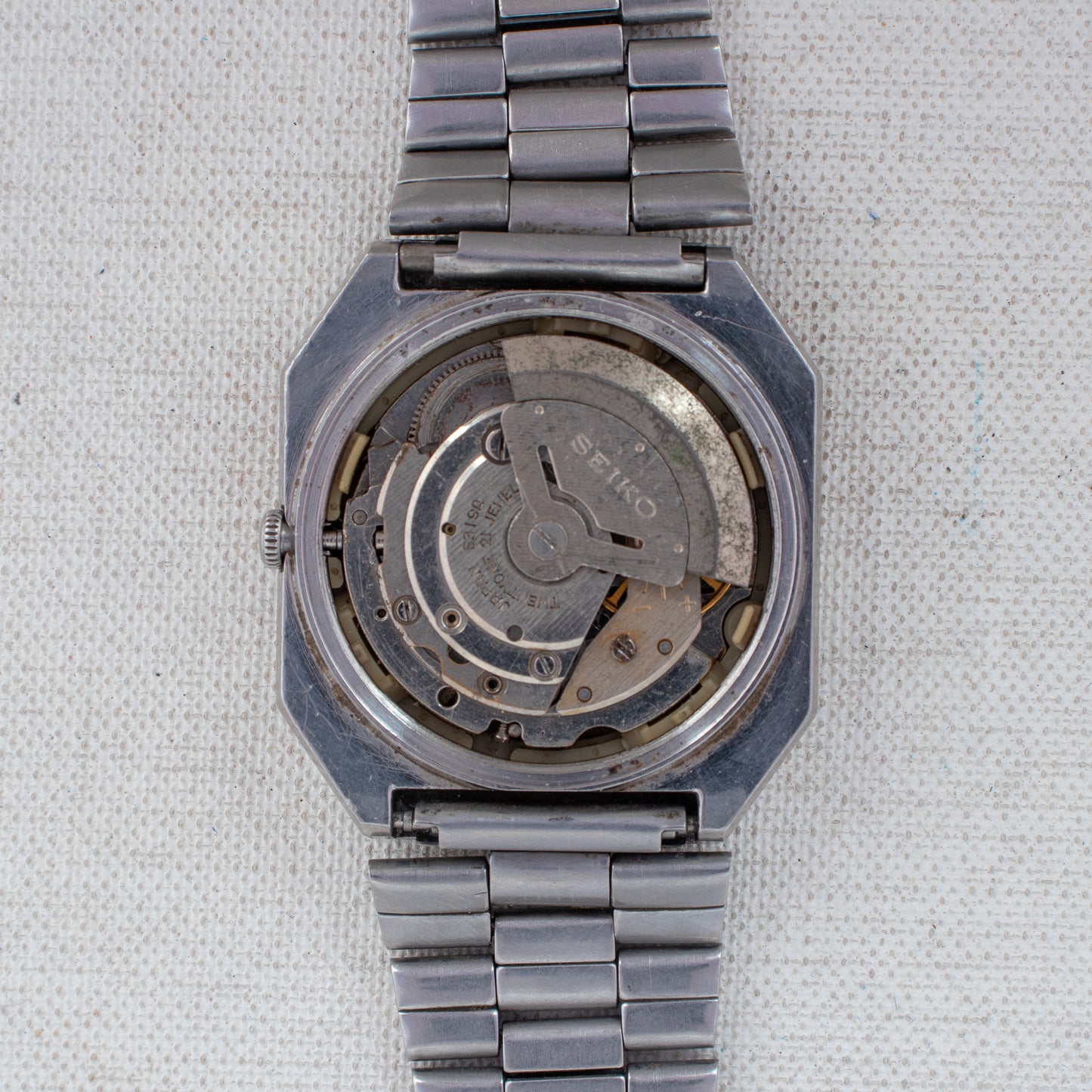 Rare Seiko 5 Auto 6309-5450 Silver Dial Gold Accents Bilingual Day TV Case Watch