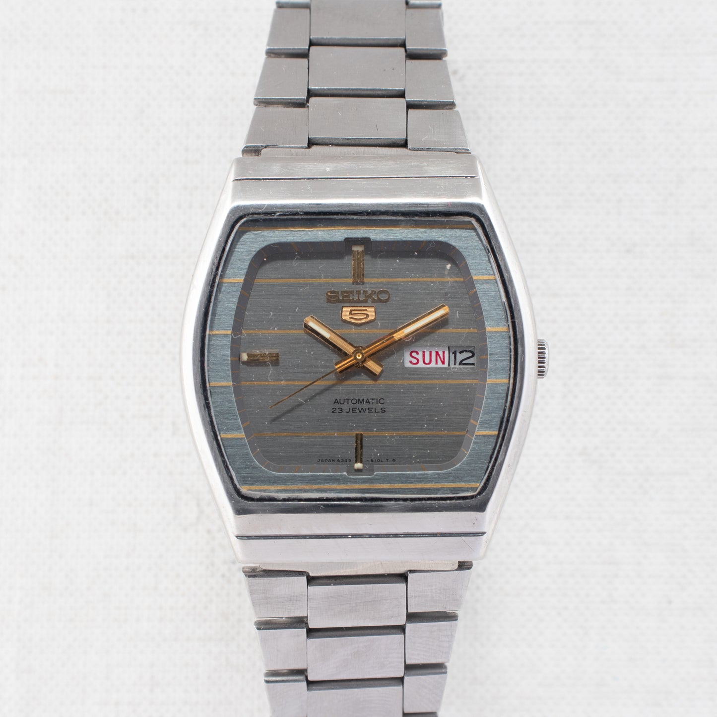 Rare Seiko 5 Auto 6349-5080 Striped Grey Dial TV Case 1983 Bilingual Day Watch