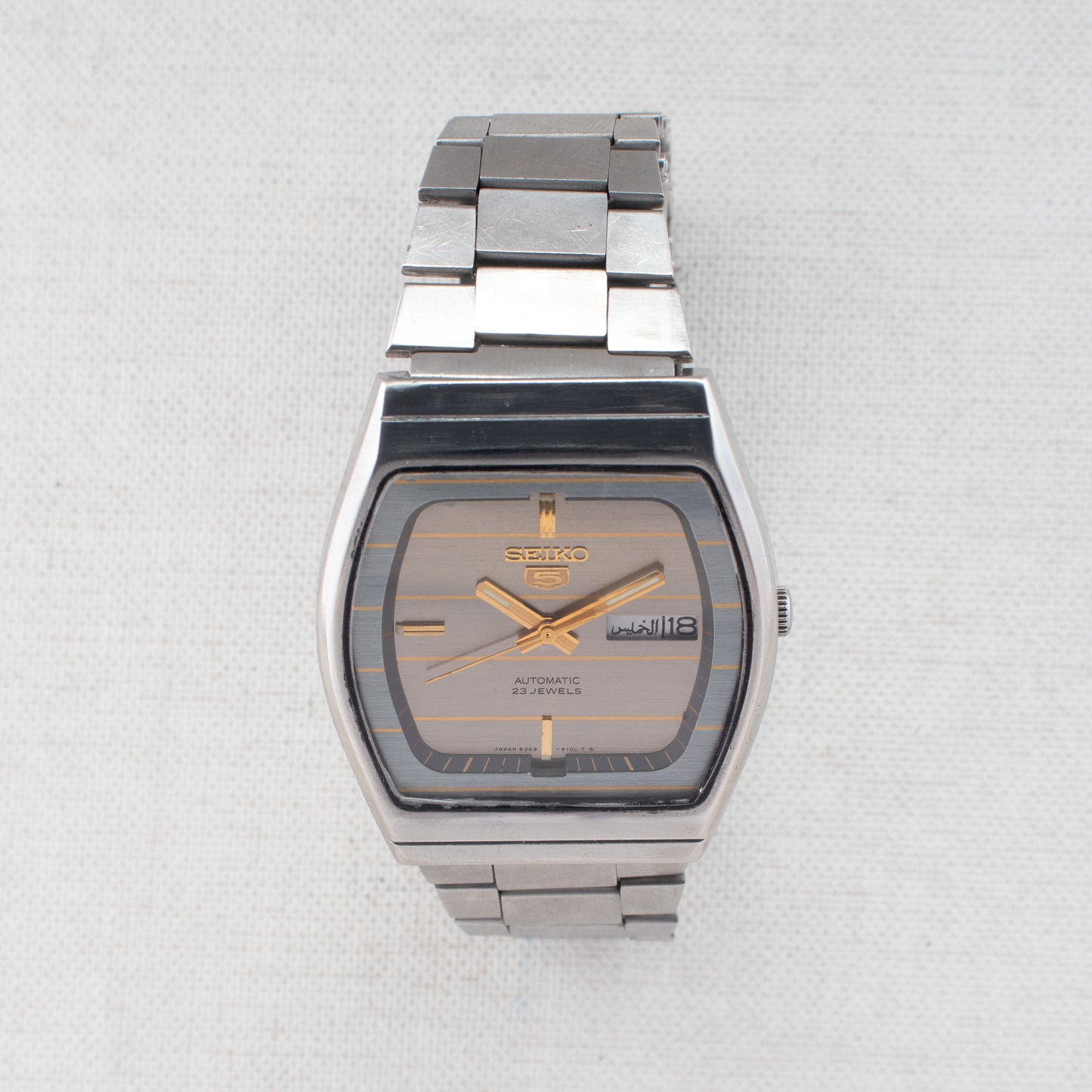 Rare Seiko 5 Auto 6349-5080 Striped Grey Dial TV Case 1983 Bilingual Day Watch